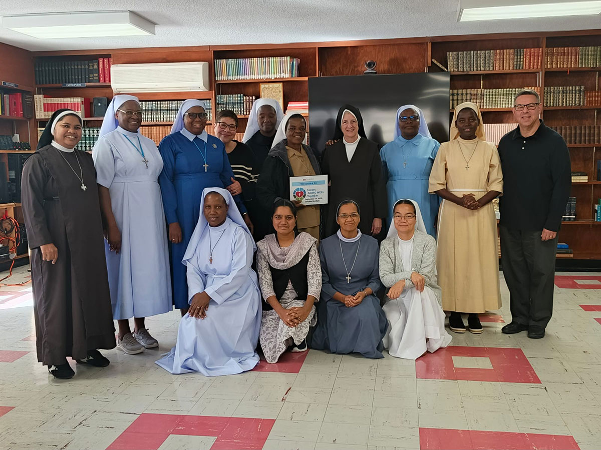 sisters-aging-well-international-group-students